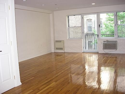 1st image of 229 E 35th St APT 4B