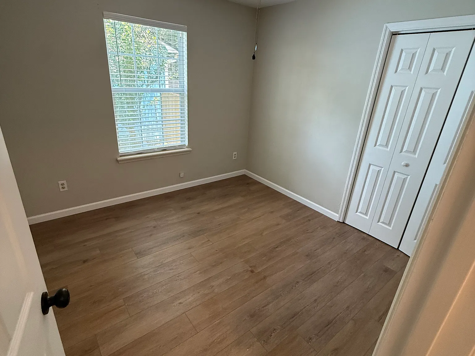 3 bed, 1166 sqft, $2,000 — Photo 4