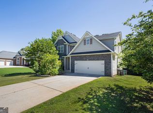 6645 Crest Wood Ln, Douglasville, GA 30135