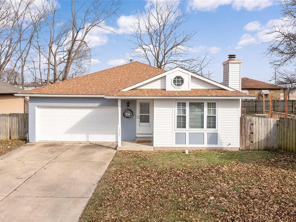 1st image of 1525 Royal Oak Ct