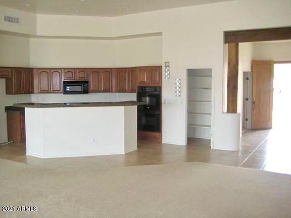 5th image of 42225 N 9th Ave
