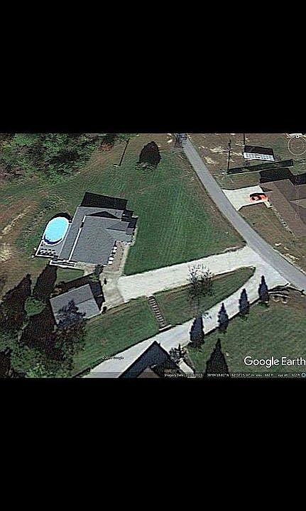 1st image of 198 Silver Fox Dr