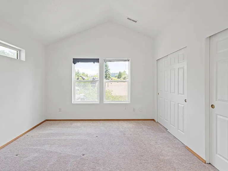 3328 NE 74th Ave — Photo 25