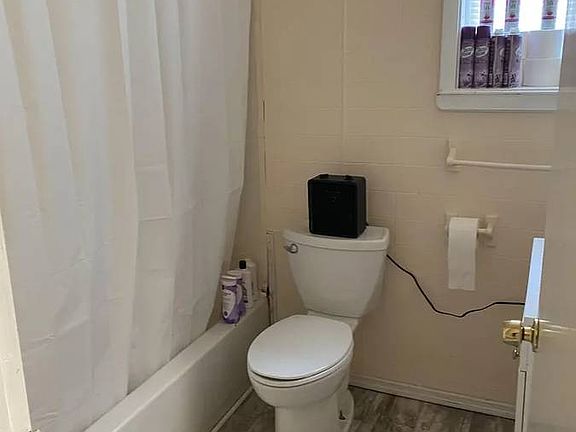 4th image of 374 8th St APT 2