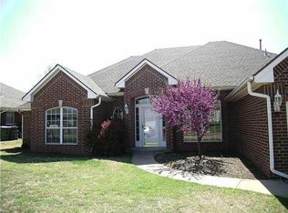 2700 Overland Way, Edmond, OK 73012