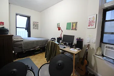 Rented by Luxor Homes & Investment Realty