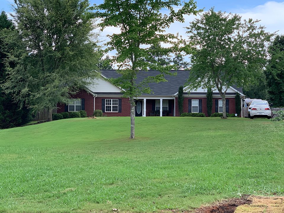 2nd image of 291 Valley Way