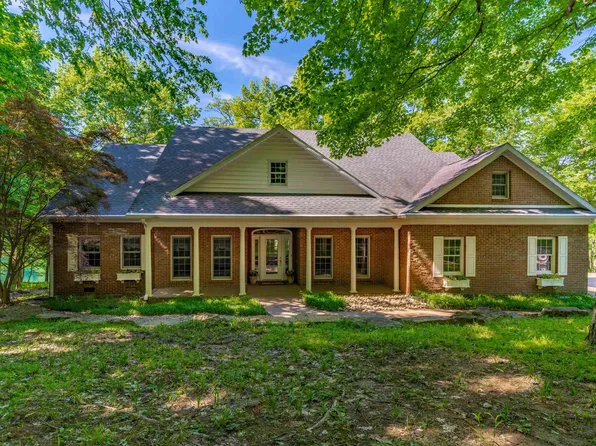 1288 Hunter Blvd, Boonville, IN 47601