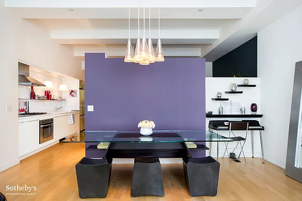 Sold by Sotheby's International Realty | media 34