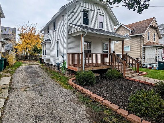 2nd image of 222 N Holmes St