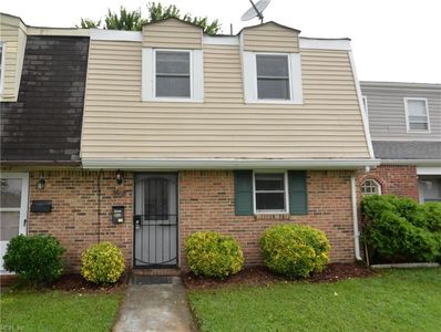 5668 Caxton Ct, Virginia Beach, VA, 23462