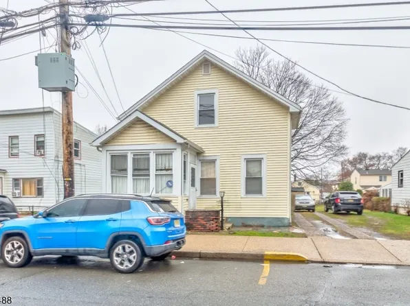 245 Preakness Ave, Paterson City, NJ 07502