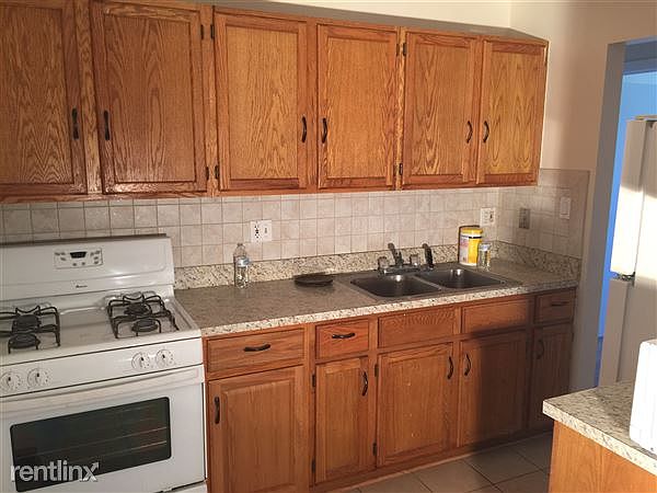 1st image of 920 Jonathon Ct #6-307