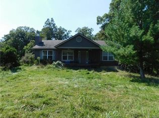 41041 Old Farm Pl, Monroe City, MO 63456