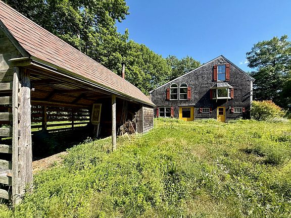4th image of 20 Charlotte Road