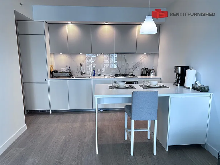 6537 Telford Ave — Photo 10
