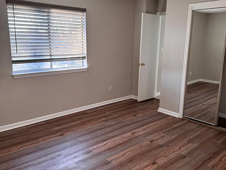 12679 Daybreak Cir — Photo 14