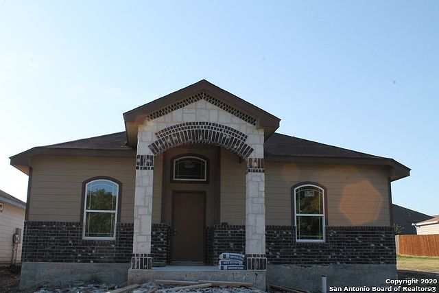 1st image of 5991 Midcrown Dr