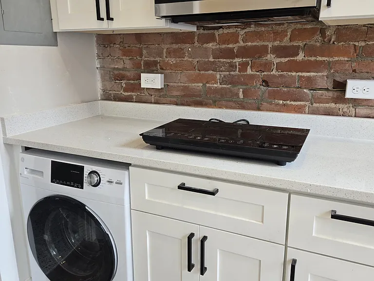 1500 Arch St #3 — Photo 5