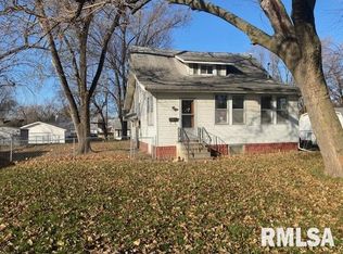 1114 Minnie Ave, Davenport, IA 52802