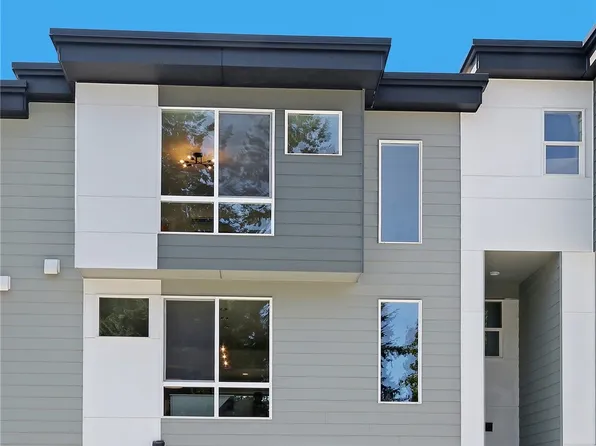 2527 Gibson Road #D1, Everett, WA 98204