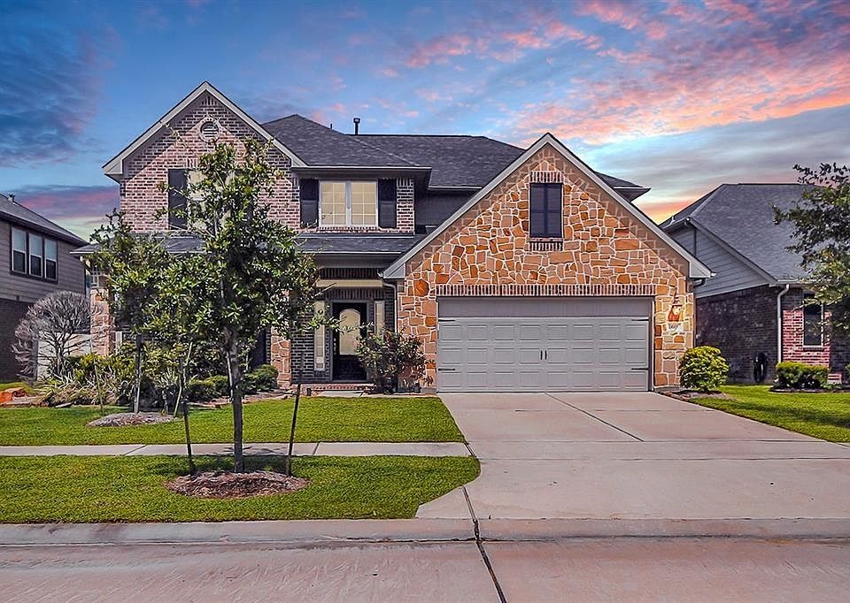 1st image of 24906 Lakecrest Park Dr