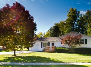 9101 W 99th Ter, Overland Park, KS 66212
