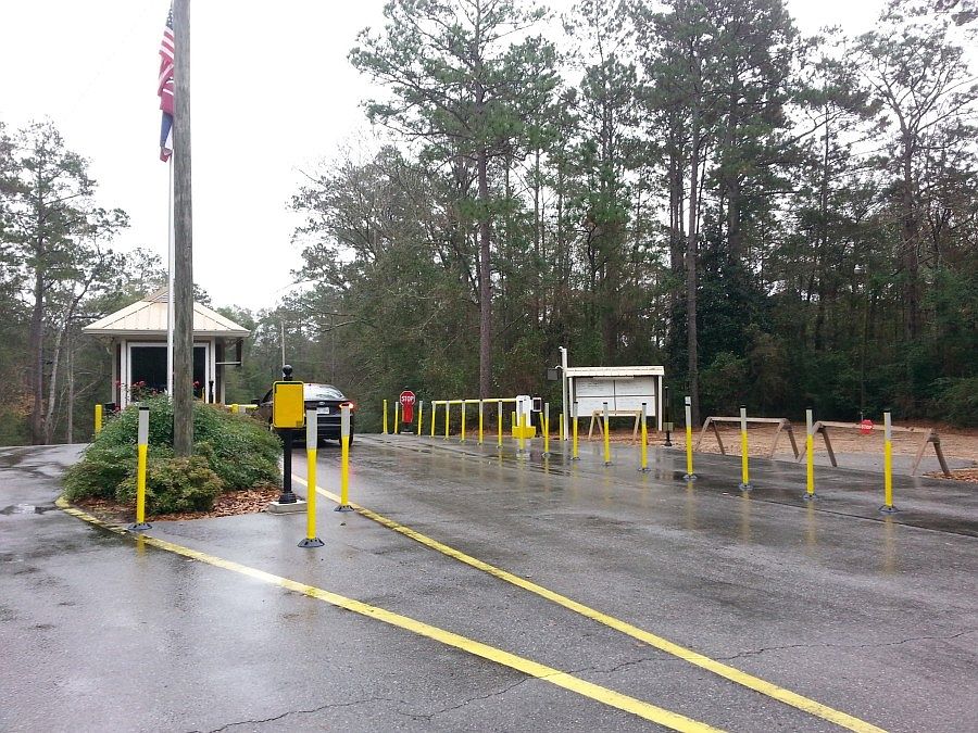 2nd image of 221 Glenwood Dr