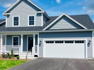 780 Harbor View Dr #11A, Saint Albans, VT 05478