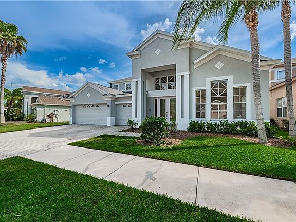 3rd image of 10522 Canary Isle Dr