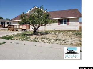 723 Apple Ave, Rawlins, WY 82301
