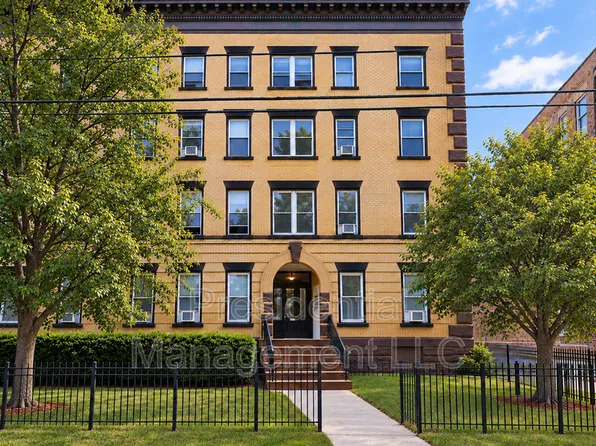 258 Lawrence St, Hartford, CT