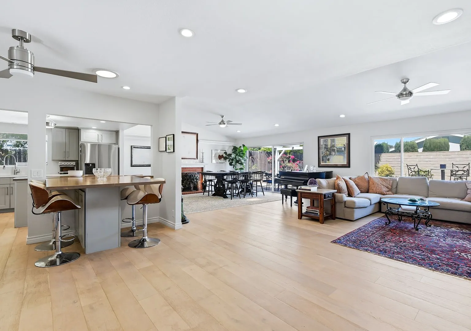 4 Bed | 2 Bath | Pool & Spa | RV Access | Newbury Park — Photo 3