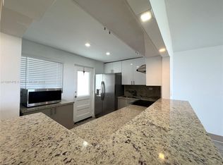 7850 Byron Ave APT 702, Miami Beach, FL 33141