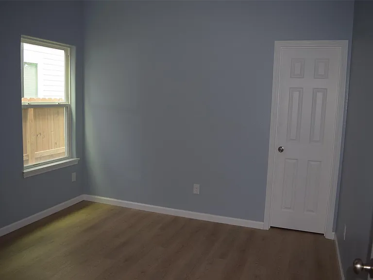 331 Tite St #A — Photo 19