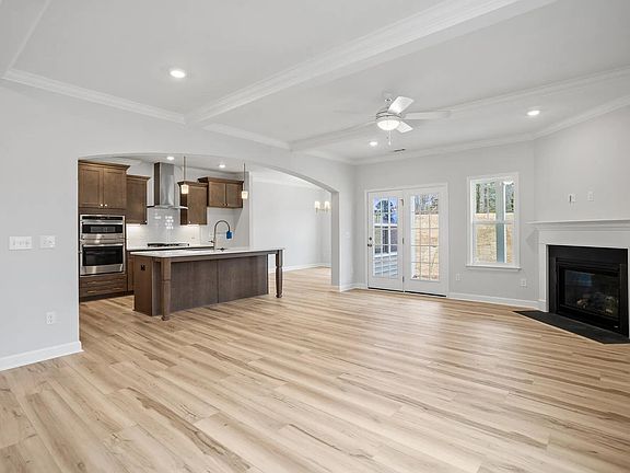7th image of this home
