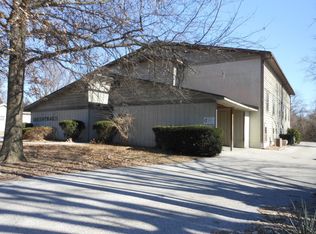 626 Greenwood Pl APT 2, Collinsville, IL 62234