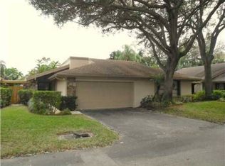 43 Greens Rd, Hollywood, FL 33021