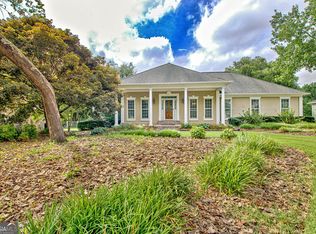2071 Cherokee Farms Cv, Buford, GA 30519
