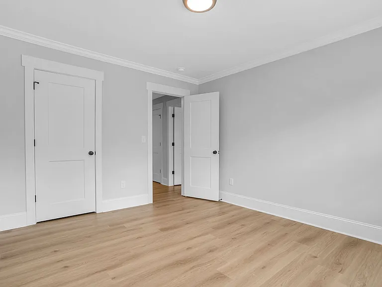 108 Averill St — Photo 14