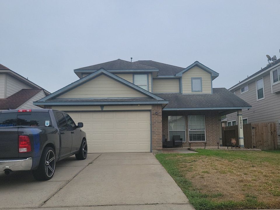 1st image of 19806 Waterflower Dr