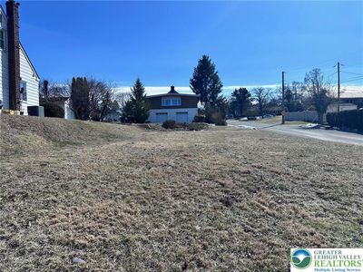 952 E Hamilton St, Allentown, PA, 18109