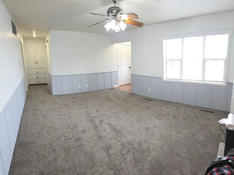 2977 N 2000 W — Photo 15