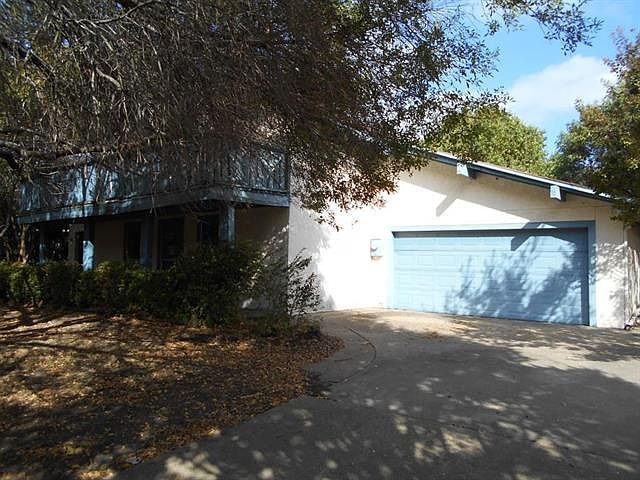 2nd image of 114 Scenic Dr