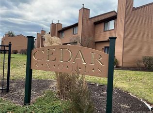 115 Cedar Knolls Dr UNIT 115, Branford, CT 06405