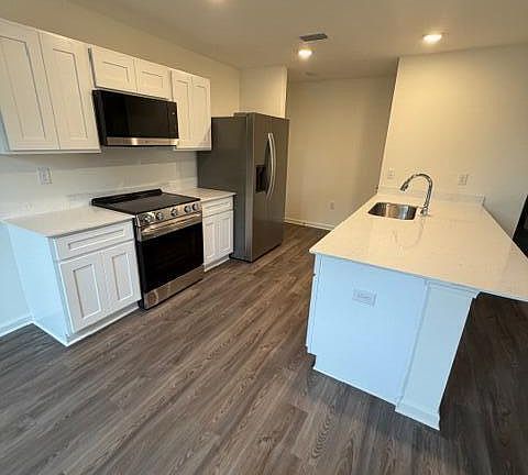 3rd image of 4103 Gulliver Dr