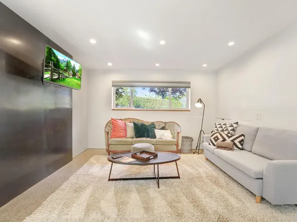 3400 25th Ave S Unit B, Seattle, WA 98144