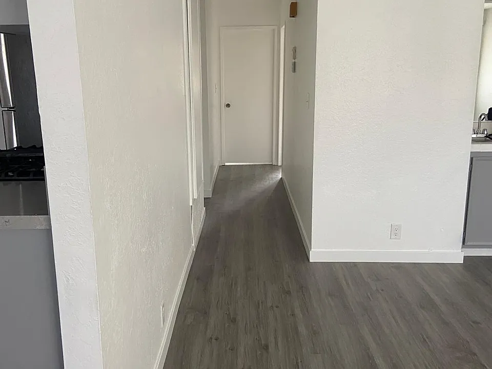 1000 Central Ave #28