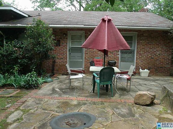 3rd image of 1319 Johnston Dr