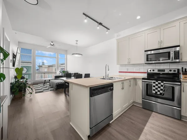 45530 Market Way #408, Chilliwack, BC V2R 0M5